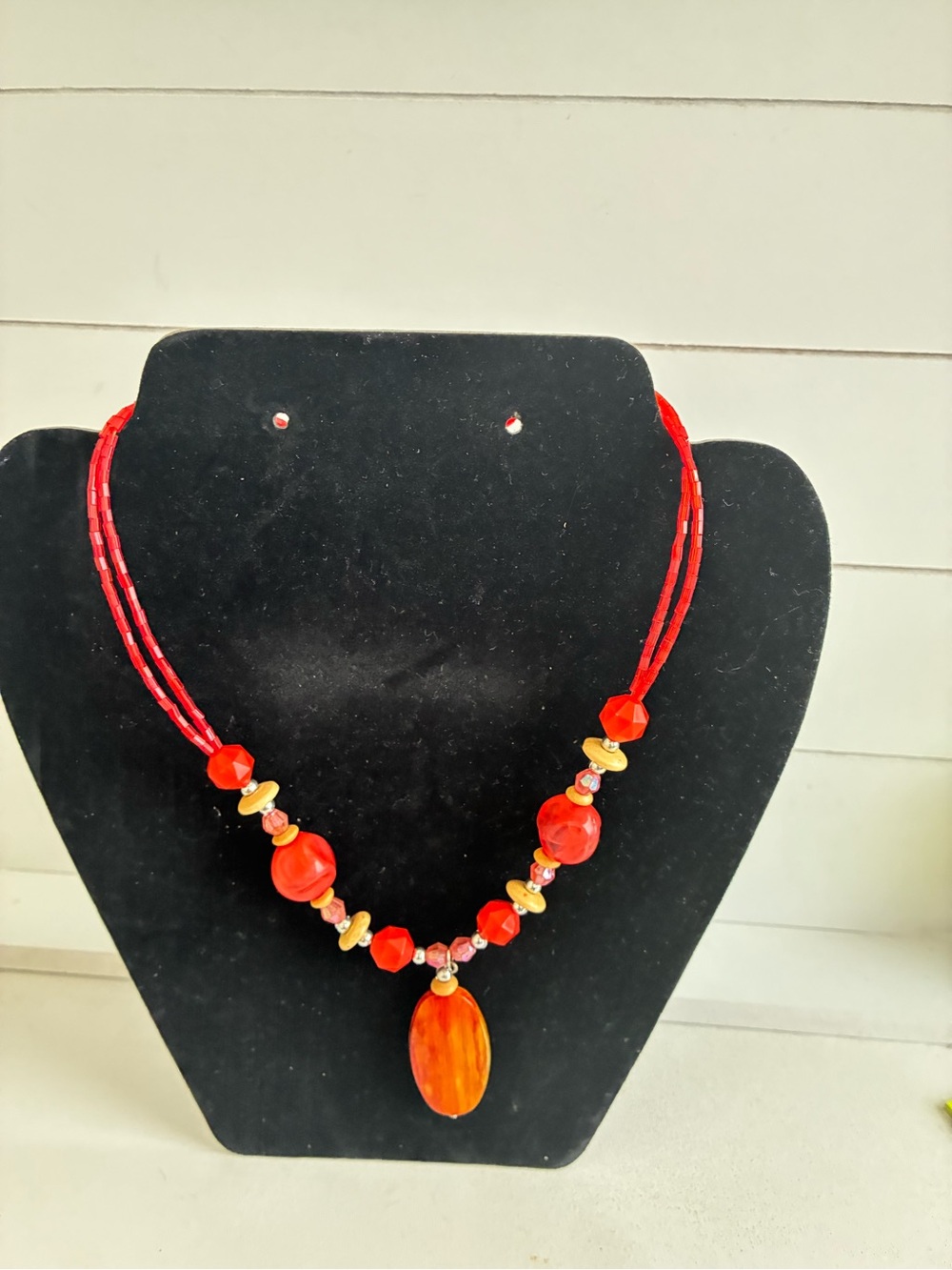 Vibrant Red Beaded Pendant Necklace - Women's Jewelry